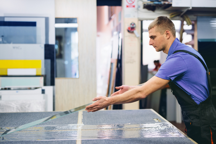 entreprise de miroiterie vitrerie